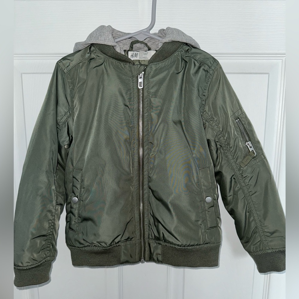 Green H&M jacket size 5T/6